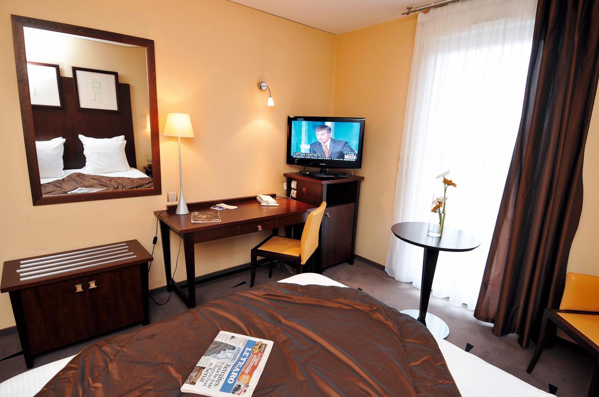 Best Western Plus La Fayette Hotel Et Spa Épinal Exteriör bild